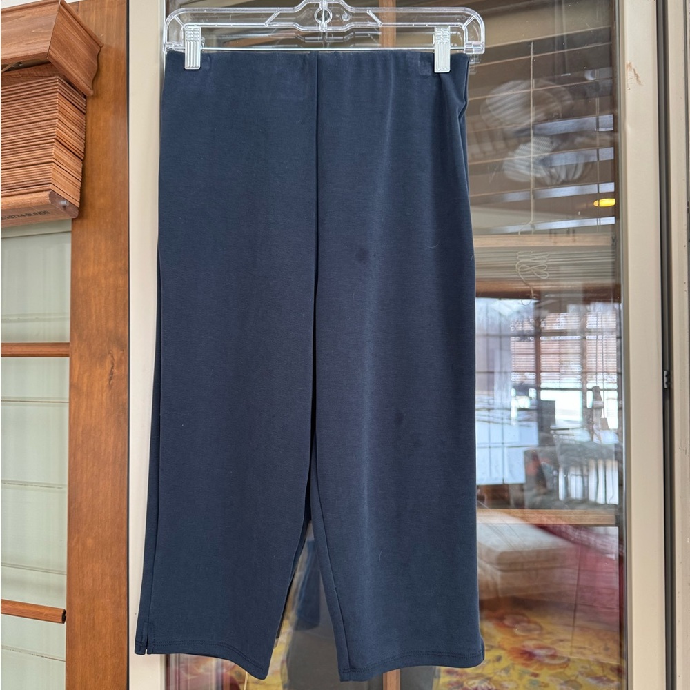 Elegant Black Women's Capris